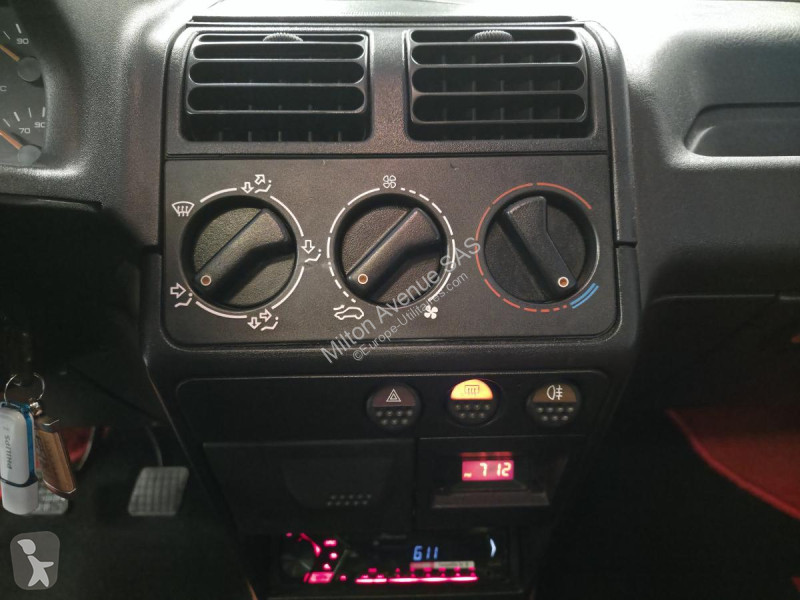 Bedrijfswagen Peugeot 205 GTi 1.9 1.9i - 122...