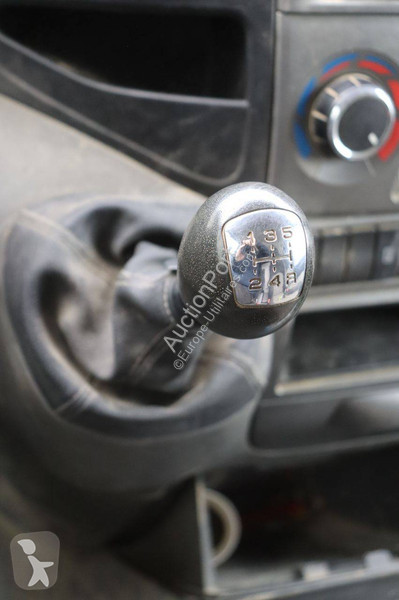 Bedrijfswagen Iveco 35C13