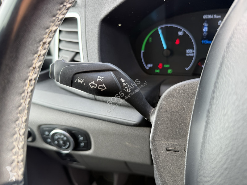 Véhicule utilitaire Ford E