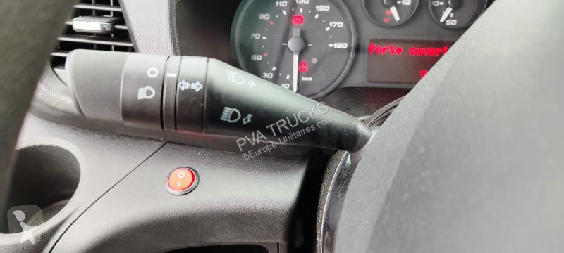 Véhicule utilitaire Iveco FGN 35 C 13 V20 H3...