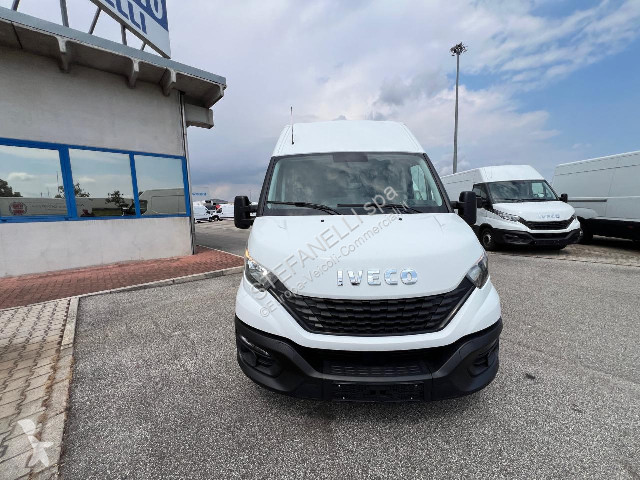 Veicolo commerciale Iveco DAILY 35S16 V