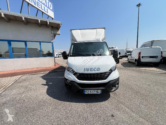 Furgoneta Iveco DAILY 35C16H3.0 BOX