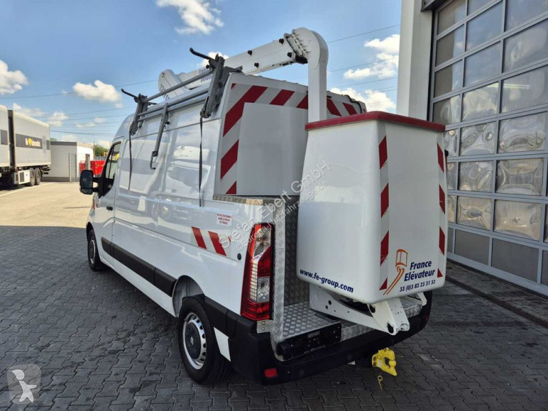 Furgoneta Renault 2.3 dCi / France Elevateur...