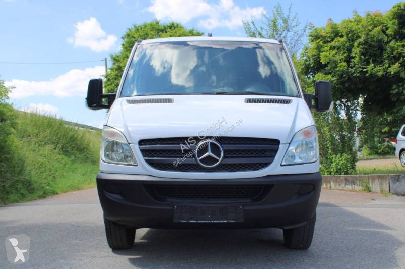 Véhicule utilitaire Mercedes