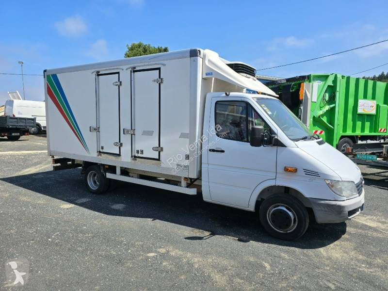 Véhicule utilitaire Mercedes