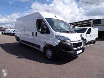 Fourgon utilitaire Peugeot