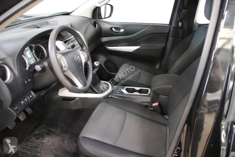 Furgoneta Nissan 2.3 dCi PICK UP 4X4