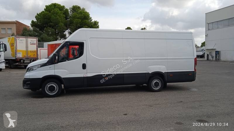 Furgoneta Iveco