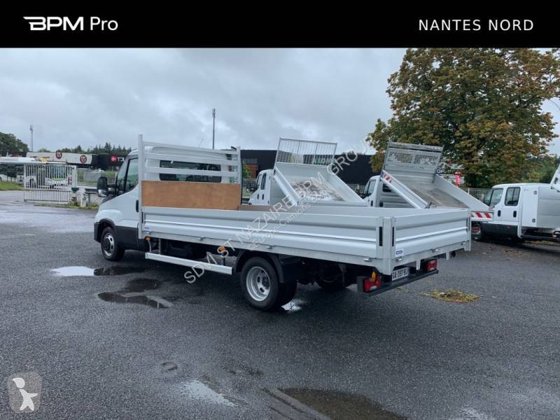 Véhicule utilitaire Iveco
