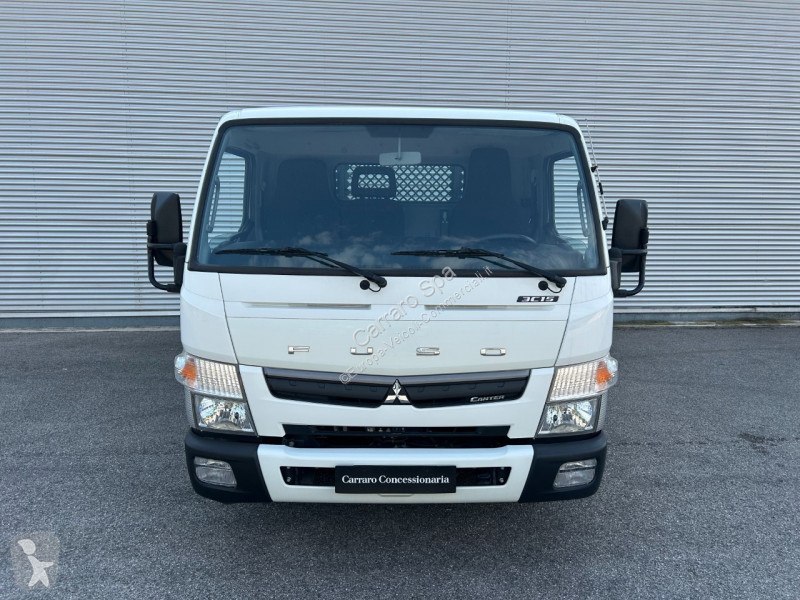 Veicolo commerciale Mitsubishi IV