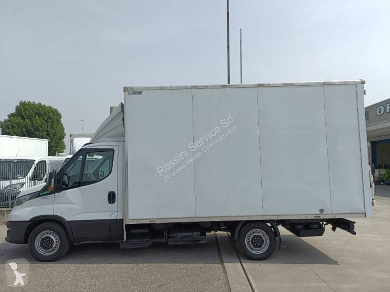 Véhicule utilitaire Iveco