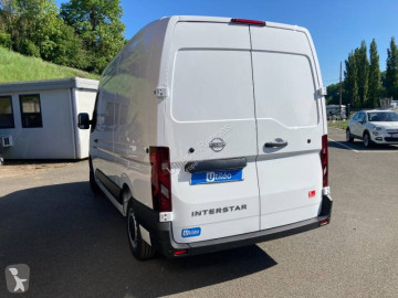Fourgon Nissan neuf
