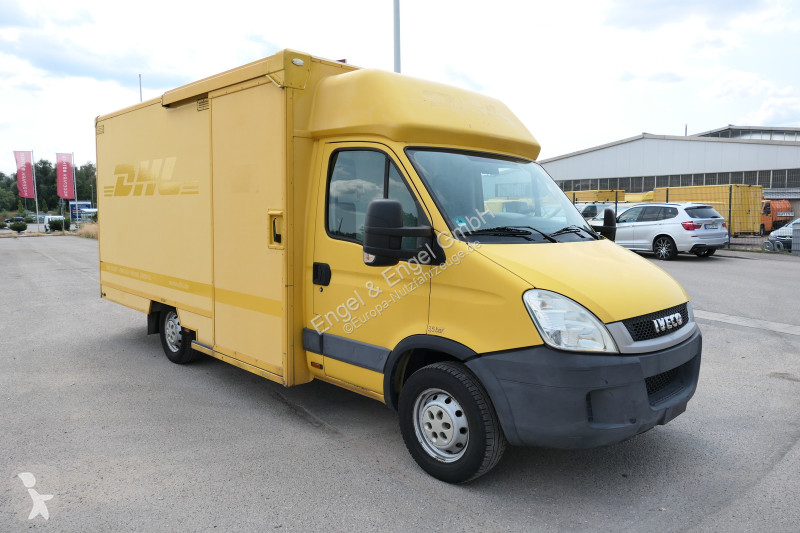 Autoutilitară Iveco Daily 35 S11 C30C AUTOMATIK...