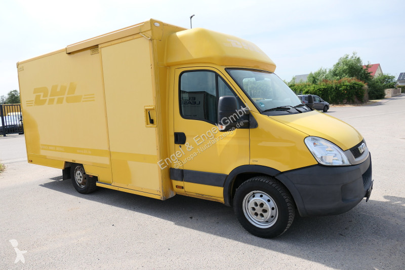 Autoutilitară Iveco Daily 35 S11 C30C AUTOMATIK...