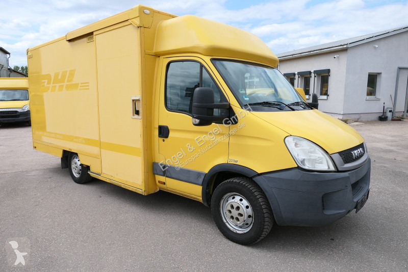 Nyttofordon Iveco Daily 35 S11 C30C AUTOMATIK...