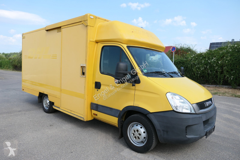 Veicolo commerciale Iveco Daily 35 S11 C30C...