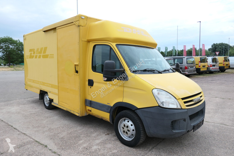 Furgoneta Iveco Daily 35 S12 C30C AUTOMATIK...