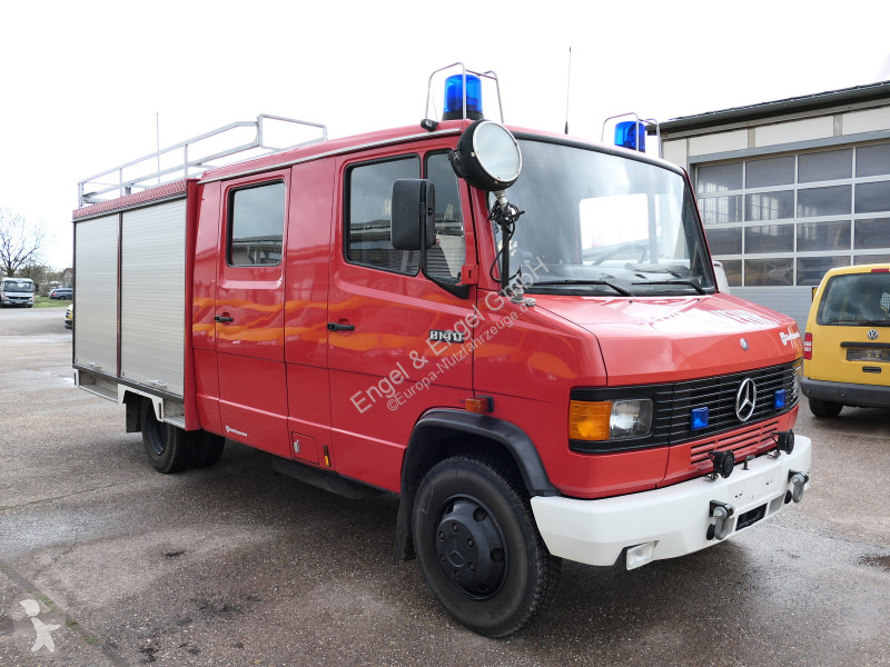 Véhicule utilitaire Mercedes 814 D LF 8/6 DoKa...