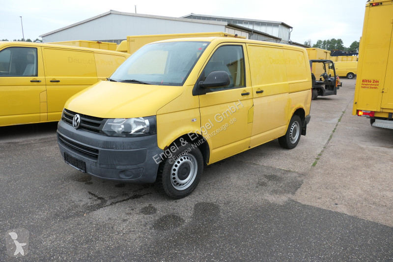 Véhicule utilitaire Volkswagen T5 Transporter...