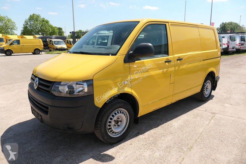 Véhicule utilitaire Volkswagen T5 Transporter...