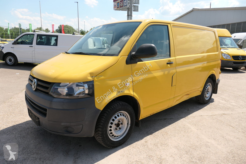 Autoutilitară Volkswagen T5 Transporter 2.0 TDI...