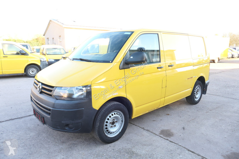 Autoutilitară Volkswagen T5 Transporter 2.0 TDI...