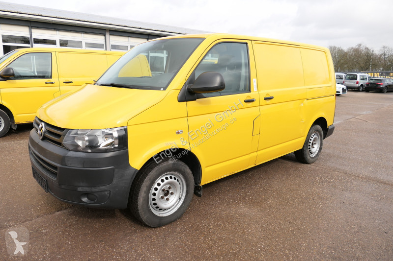 Veículo utilitário Volkswagen T5 Transporter...