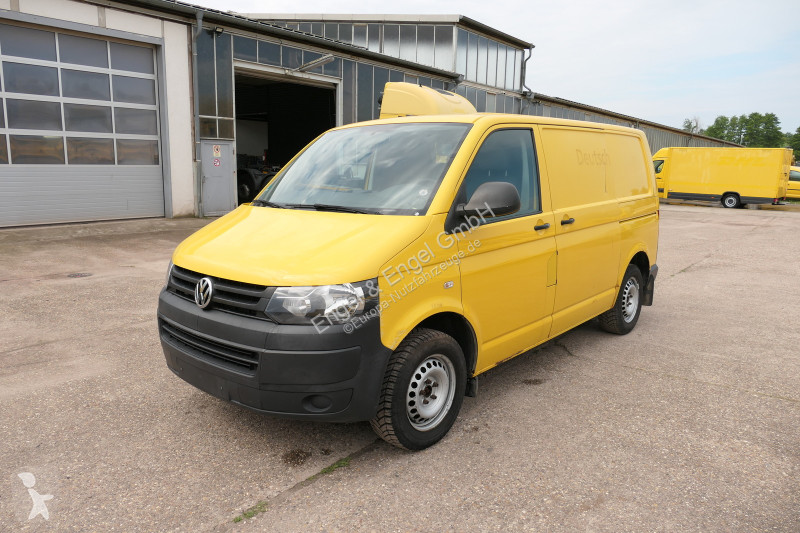 Véhicule utilitaire Volkswagen T5 Transporter...