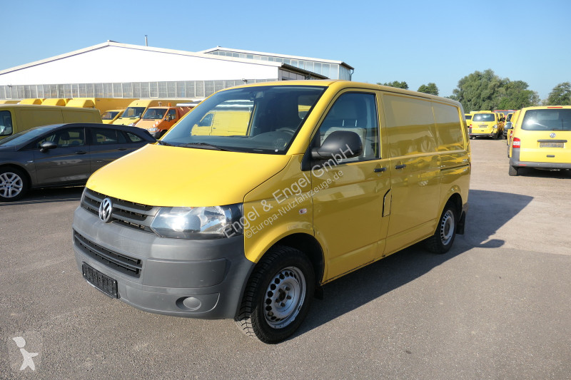 Véhicule utilitaire Volkswagen T5 Transporter...