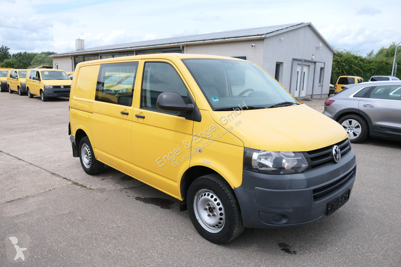 Véhicule utilitaire Volkswagen T5 Transporter...