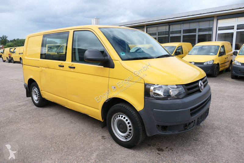 Autoutilitară Volkswagen T5 Transporter 2.0 TDI...