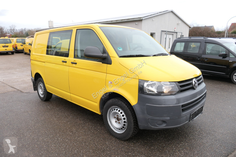 Véhicule utilitaire Volkswagen T5 Transporter...