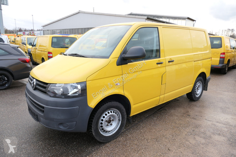 Autoutilitară Volkswagen T5 Transporter 2.0 TDI...