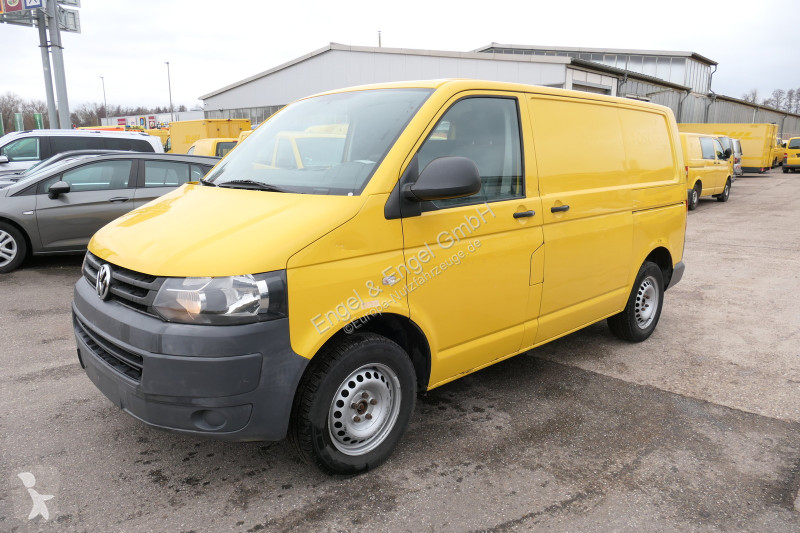 Véhicule utilitaire Volkswagen T5 Transporter...