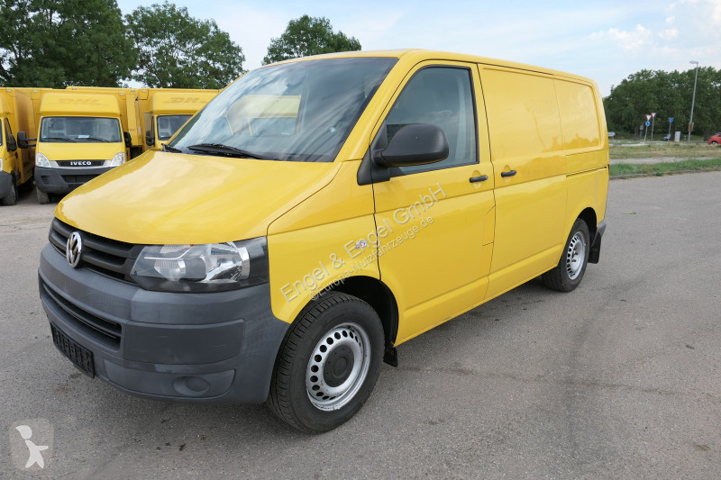 Autoutilitară Volkswagen T5 Transporter 2.0 TDI...