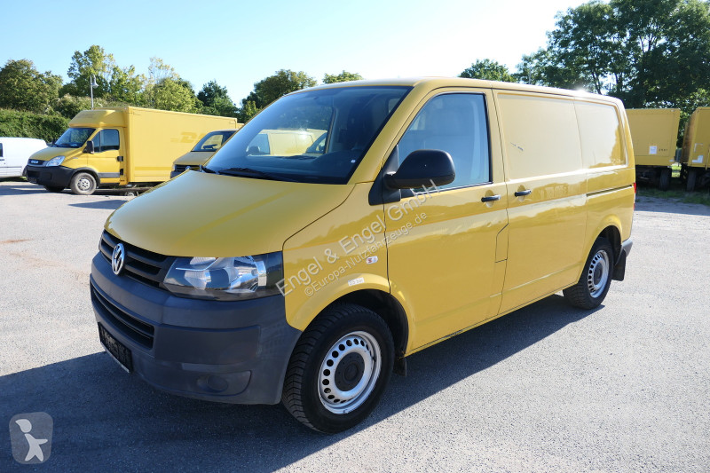 Véhicule utilitaire Volkswagen T5 Transporter...