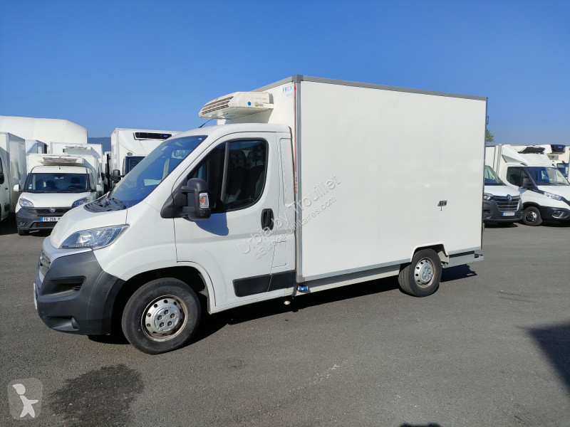 Véhicule utilitaire Fiat 12M3 130 CV FRIGO MONO...