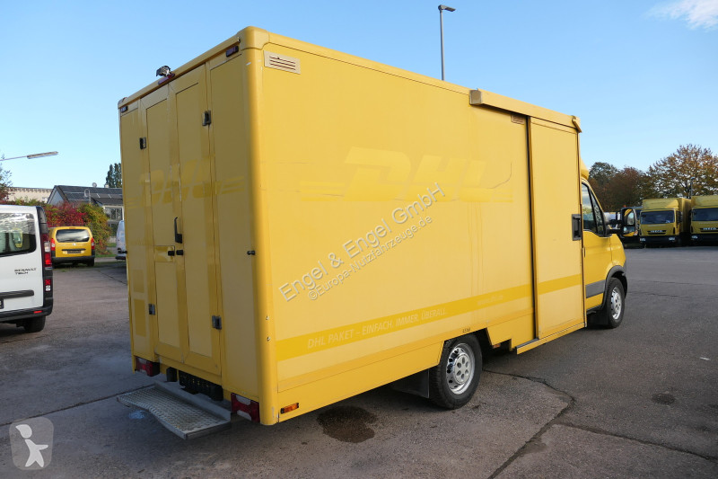 Nyttofordon Iveco Daily 35 S11 C30C AUTOMATIK...