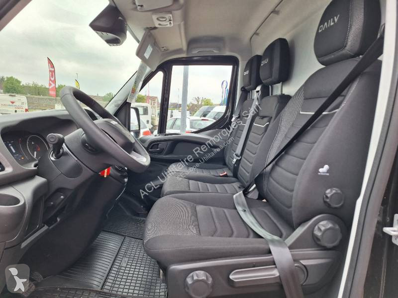 Véhicule utilitaire Iveco