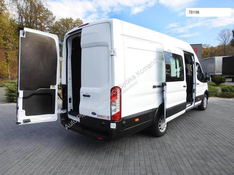 Véhicule utilitaire Ford TRANSIT FURGON...
