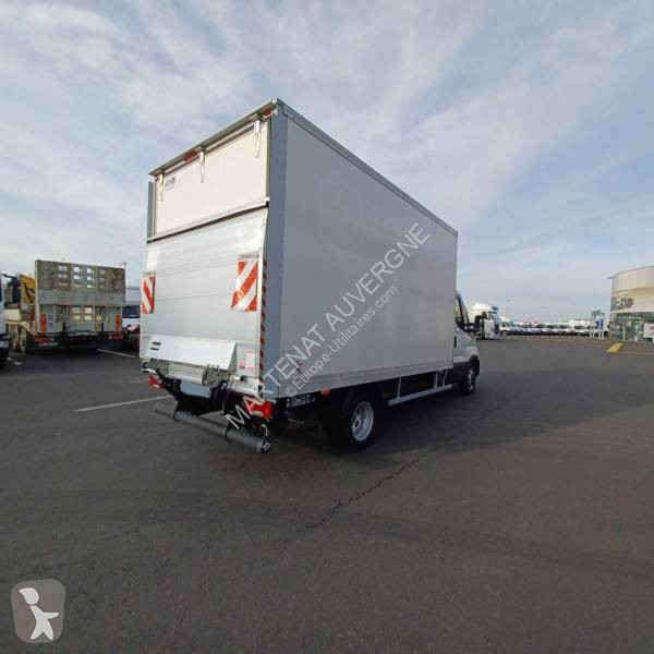 Furgoneta Iveco