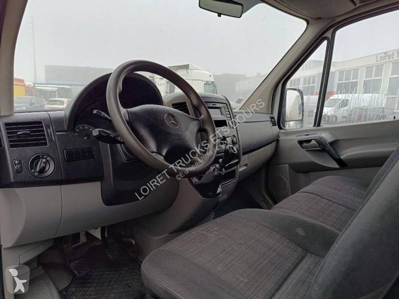 Véhicule utilitaire Mercedes