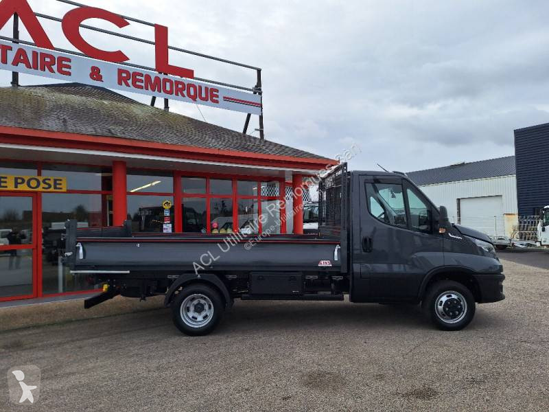 Furgoneta Iveco