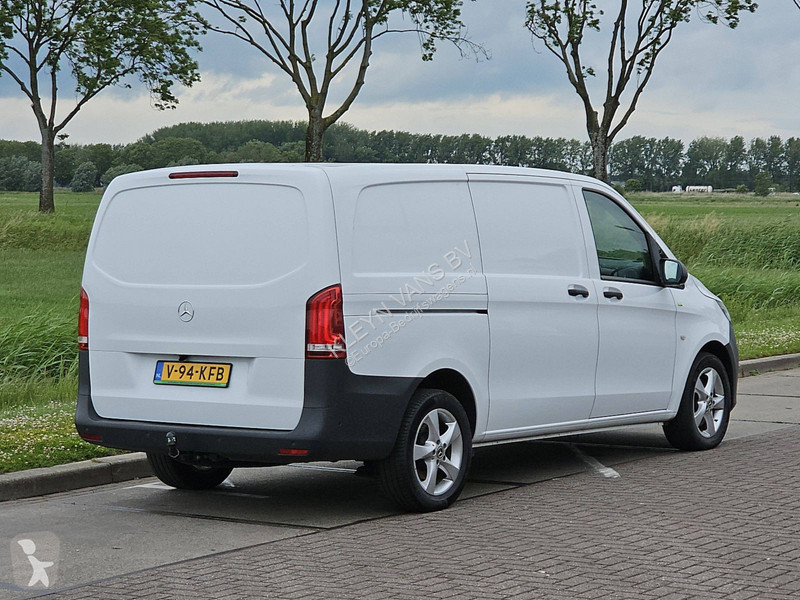 Véhicule utilitaire Mercedes 119 CDI L2...