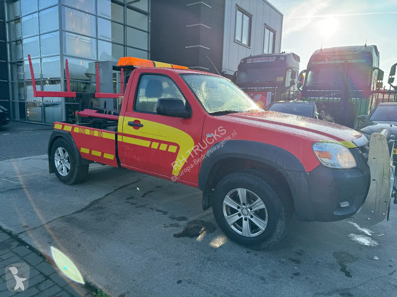 Autoutilitară Mazda 4X4 + TOW TRUCK + DOUBLE...