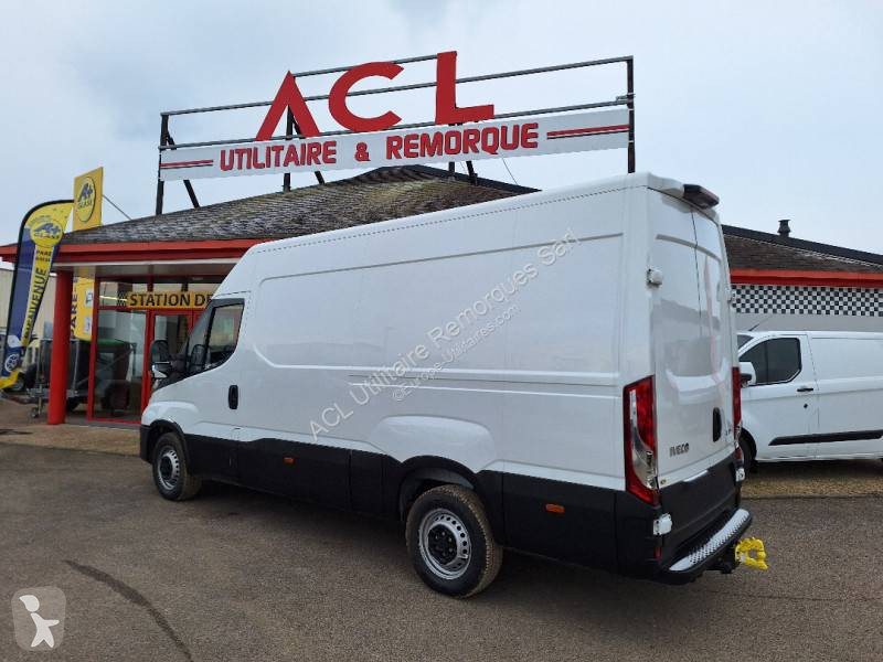 Furgoneta Iveco