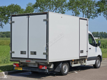 Fourgon utilitaire Mercedes