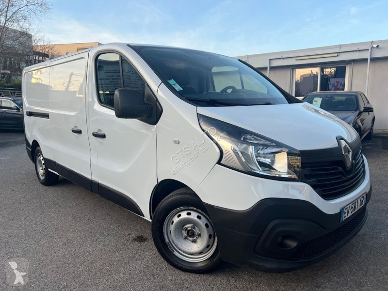 عربة نفعية Renault TRAFIC III FG L2H1 1200 1.6...