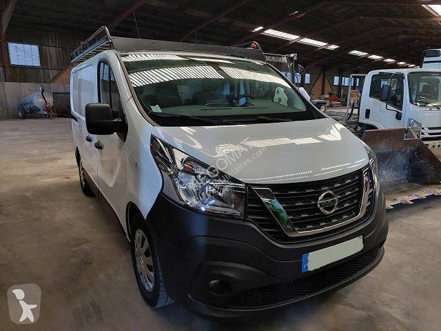 Véhicule utilitaire Nissan