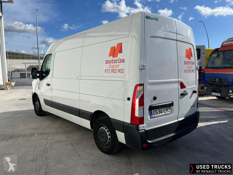 Samochód dostawczy Renault
